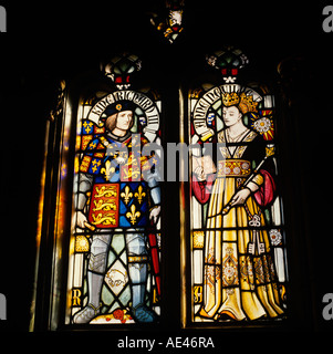 Wales Cardiff Castle Buntglas-Fenster zeigt König Richard III. und Anne Neville Stockfoto