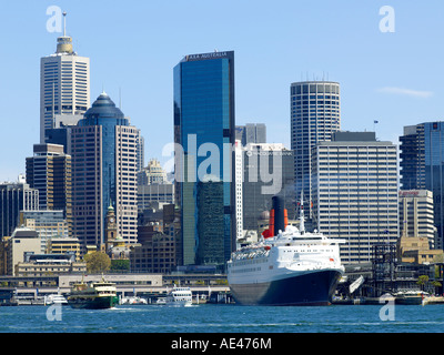 QE2 in Sydney Harbour, New South Wales, Australien, Pazifik Stockfoto