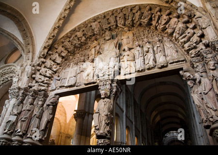 Details aus der Veranda La Gloria, ein Meisterwerk der romanischen Kunst, Catedral de Santiago, Santiago de Compostela, Galicien, Spanien Stockfoto