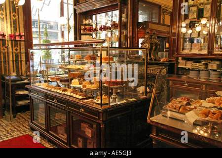 Cafe Demel Kohlmarkt innen Österreich Wien Stockfoto