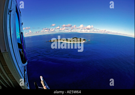 Luftbild vom Hubschrauber der Cousine Island zeigt Strand und Villen Anwesen Cousine Island Seychellen veröffentlicht Stockfoto