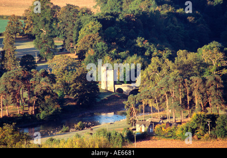 Pont y Bryn verletzt Glanusk Park Tal des Flusses Usk nahe Crickhowell Powys, Wales Stockfoto