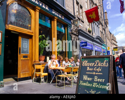 Bar und Café auf der Royal Mile in Edinburgh, Schottland Stockfoto