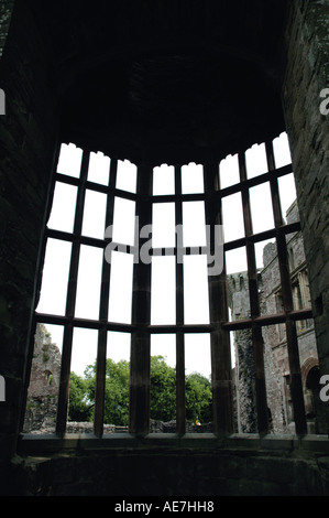 Erker in der Halle am Raglan Castle Monmouthshire South East Wales UK GB EU Stockfoto