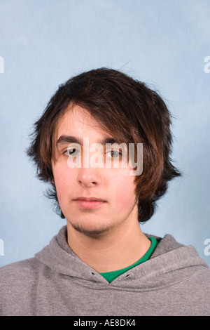 Porträt von 17 jährigen Teenager mit Alternative Hair Style Stockfoto