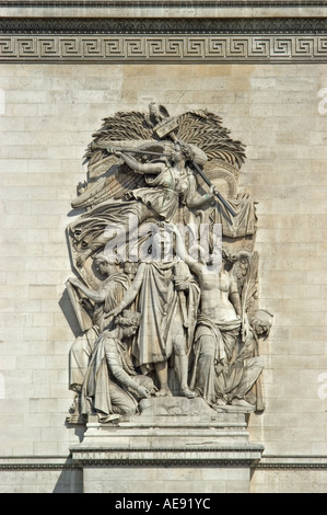 Paris, Frankreich. Arc de Triomphe de l'Etoile (1806-1836). Triumph Napoleons 1810 durch Cortot Stockfoto