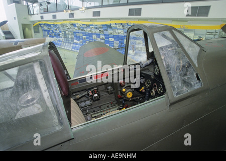 Das Cockpit der Kawasaki Ki-100 Typ 5 Imperiale japanische Armee Kämpfer Stockfoto