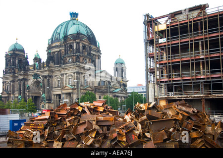 Der Abbruch des ehemaligen Sitzes der DDR-Regierung den Palast der Republik Berlin Ruinen DDR GDR Stockfoto