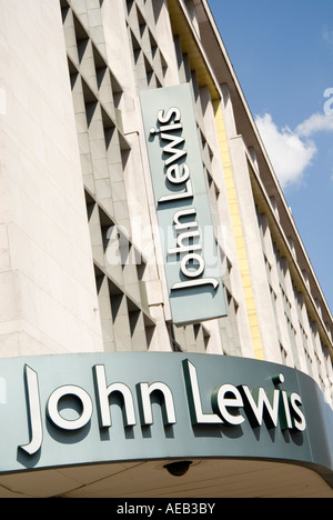 John Lewis-Shops-Zeichen auf der Oxford Street in central London UK Stockfoto