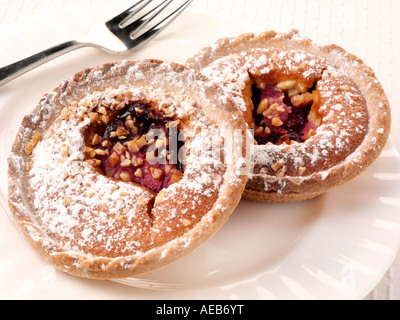 KIRSCH-MANDEL-KUCHEN Stockfoto
