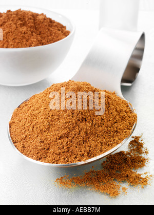 ESSLÖFFEL GARAM MASALA Stockfoto