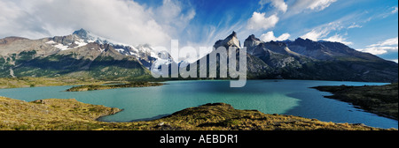 Los Cuernos und Lago Pehoè Stockfoto