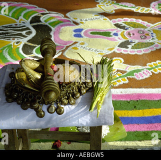 Das traditionelle flooral Design getan während der Rituale und Zeremonien in Hindu-Tempel von Kerala Stockfoto