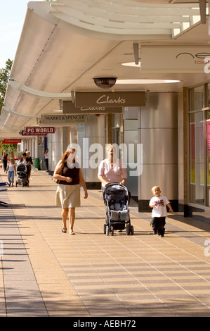 Archivfoto aus den frühen 2000er Jahren des Monks Cross Einzelhandels. York. Stockfoto