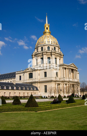 Paris, Frankreich. Hotel des Invalides (17.Jh.: Architekt - Libéral Bruant) Krankenhaus für verwundete Soldaten, heute Museum mit dem Grab Napoleons Stockfoto