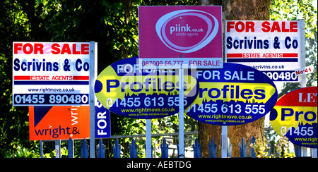 Immobilienmakler Bretter, Hinckley, Leicestershire, England, UK Stockfoto