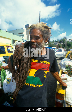 Castries, St. Lucia Samstag Markt Rastafari innere Vision Liebe eine weitere Rasta Farben Stockfoto