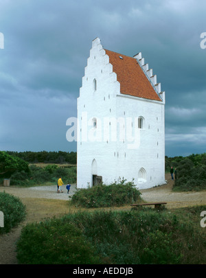 Den Tilsandede Kirke ("der Sand bedeckte Kirche"), Vendsyssel, Norden Jylland (Jütland), Dänemark. Stockfoto