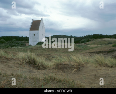 Den tilsandede Kirke (und Fallen), Vendsyssel, südlich von Skagen,jylland (Jütland), Dänemark. Stockfoto