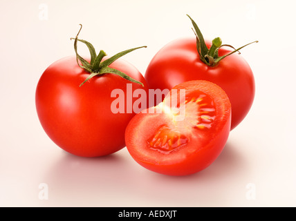 FRISCHE TOMATEN Stockfoto