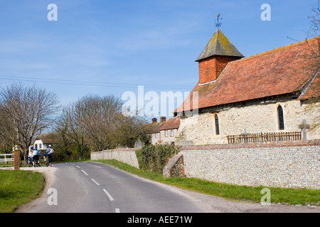 Die alte Pfarrkirche in Earnley West Sussex Stockfoto