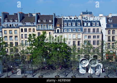 Paris, Frankreich, Pariser Apartmenthäuser, Front, Alte Wohnarchitektur im Marais-Viertel, malerische Viertel Stockfoto