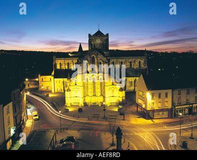 Ansicht von Hexham Abbey in der Nacht, Northumberland Stockfoto