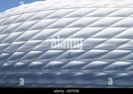 Allianz Arena neue transluzente Hülle und Wände im Fußballstadion Fröttmaning München Bayern Deutschland Stockfoto