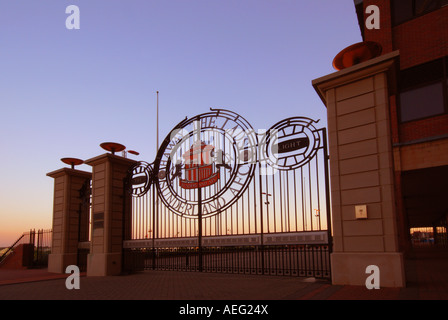 Sunderland-Fußball-Verein - die Tore zum Stadion des Lichts Stockfoto