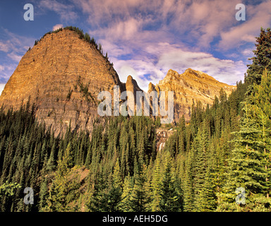 Stürze aus Agnes Lake Teehaus und Berge Banff National Park Kanada Stockfoto