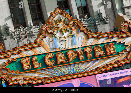 El Capitan Theatre gegenüber dem Kodak Theater in Hollywood Kalifornien, USA Stockfoto