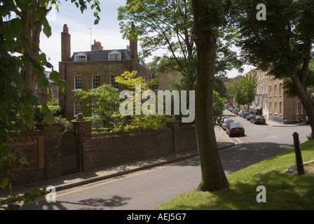 Kolben-Spaziergang, zum Gardnor Straße Hampstead Dorf London NW3 England HOMER SYKES Stockfoto