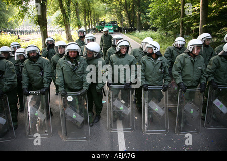 Vorgehen der Polizei gegen Demonstranten während der G8-Gipfel, Heiligendamm, Rostock, Mecklenburg-Western Pomerania, Deutschland Stockfoto