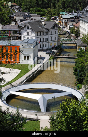 Mercedes Brücke markiert das Zentrum von Österreich, Bad Aussee, Salzkammergut, Steiermark, Österreich Stockfoto