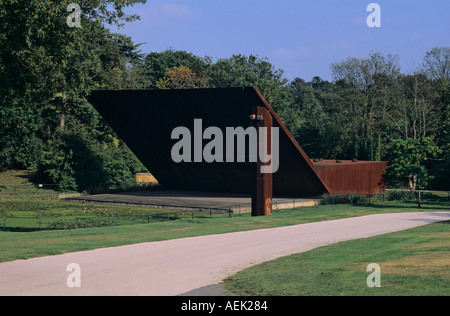 Konzertpodium See im Crystal Palace Park Sydenham London UK Stockfoto