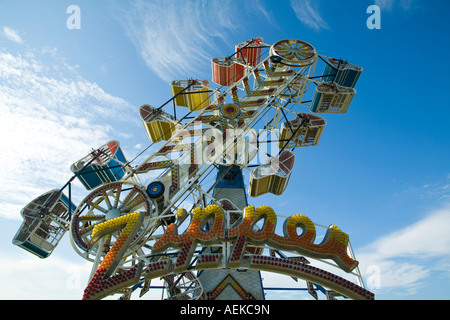 ILLINOIS Grayslake Reißverschluss Fahrgeschäft im Lake County Fair Stockfoto