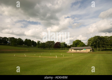 Die Cricket-Feld und Pavillon in Roundhay Park, Leeds, Yorkshire, England, UK Stockfoto