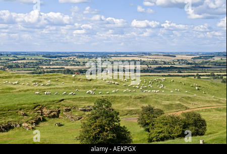 Blick über Warwickshire Landschaft aus den Burton Dassett Hills Country park Stockfoto