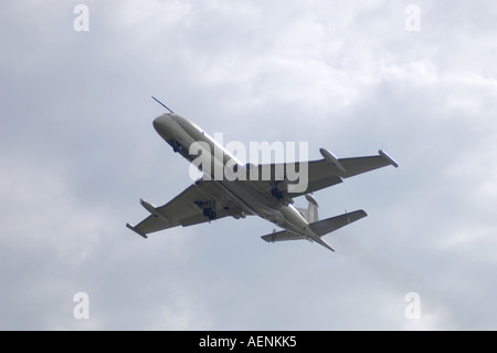 RAF Nimrod MR2 HS im RAF Kinloss Morayshire Overhead.   XAV-481 Stockfoto