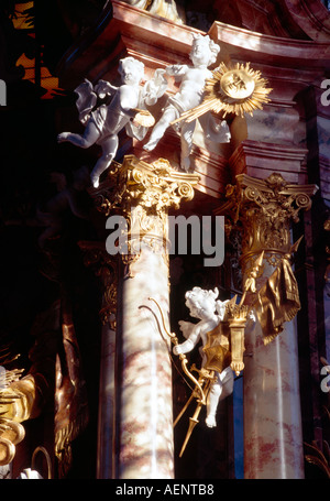 Wies, Wieskirche Bei Steingaden, Putten bin Altar Stockfoto