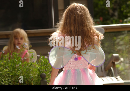 Mädchen in der Natur Stockfoto