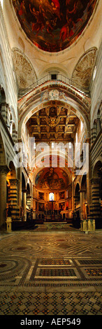 Innere des Baptisterium Duomo-Pisa-Toskana-Italien-Europa Stockfoto