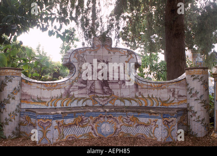 Lumiar Bei Lissabon, Barockgarten Quinta Dos Azulejos, Bank, Mitte des 18. Halbmonatsschrift Stockfoto