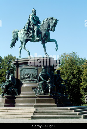 Schwerin, Schloßpark, Reiterstandbild Friedrich Franz II. von Mecklenburg-Schwerin, 1883 von Ludwig Brunow Stockfoto