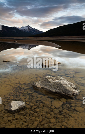 Medicine Lake im Jasper Nationalpark, Alberta, Canada Stockfoto