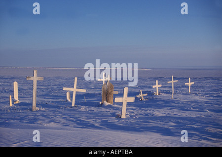 Gräber im Schnee auf Tauschhandel 1002 Inselbereich von der Arctic National Wildlife Refuge-Alaska Stockfoto