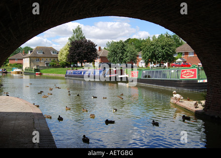 Canal Walk, Kennet and Avon Canal, Hungerford, Berkshire, England, Großbritannien Stockfoto