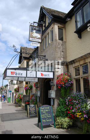 White Hart Pub, High Street, Cricklade, Wiltshire, England, Vereinigtes Königreich Stockfoto