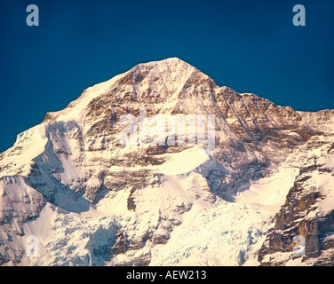 Schweiz-Schweizer Alpen-Berner Alpen-Teleshot aus Muerren Schilthorn Monk Mönch 4099m Spitze Europas Stockfoto