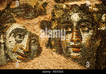 Ephesus, Türkei. Das Hang Haus Mosaik des Dionysos und Ariadne.Ariadne war die Tochter des Königs Minos von Kreta. Sie gab den Stockfoto